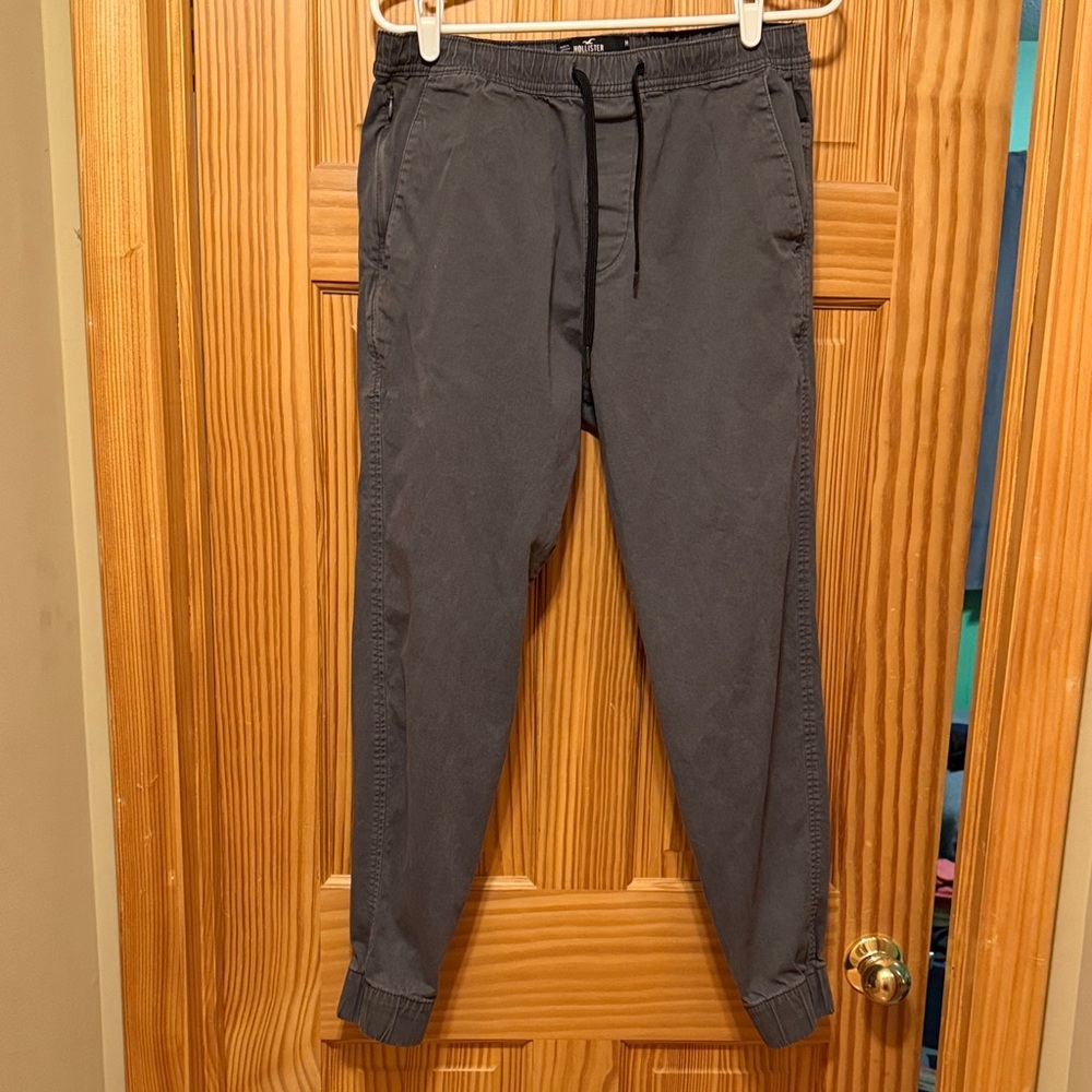 Hollister, men’s joggers, gray, medium